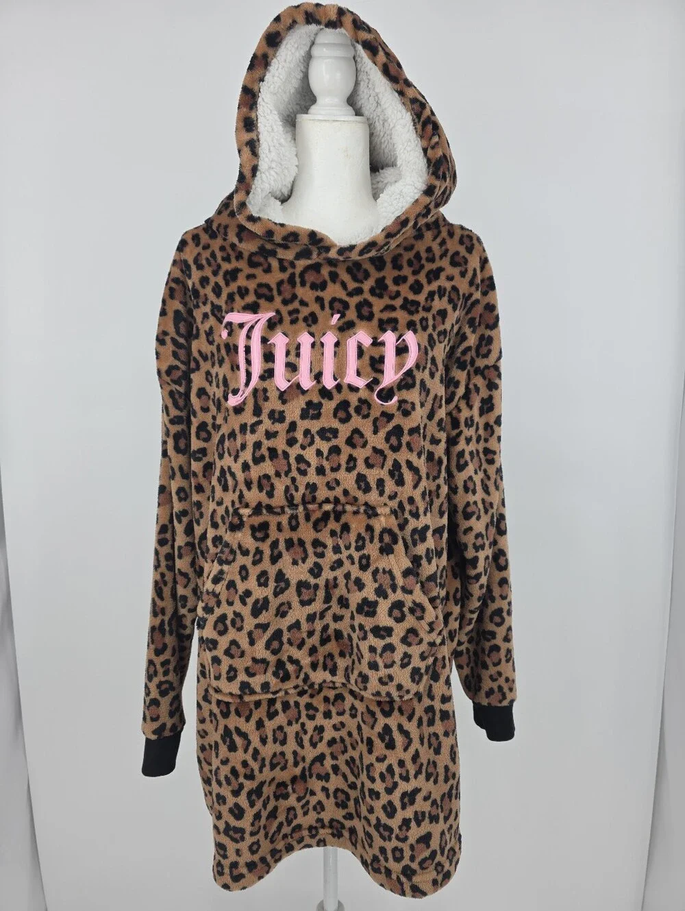 Juicy Couture S/M Leopard Print Plush Hooded Sleepwear Sherpa Lounge Dress